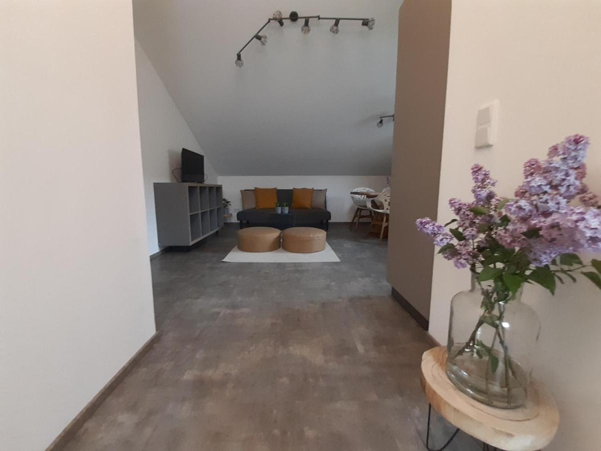 Haus Putzas Appartment Niedernsill Exteriör bild
